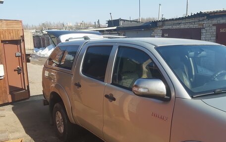 Toyota Hilux VII, 2012 год, 1 900 000 рублей, 2 фотография