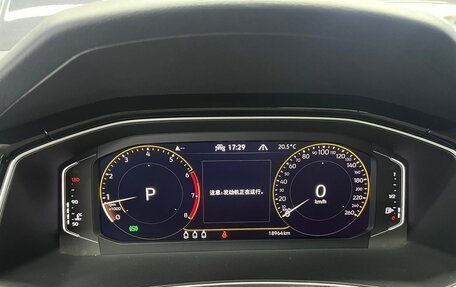 Volkswagen T-Roc I, 2021 год, 1 715 000 рублей, 9 фотография