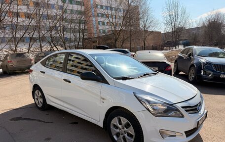 Hyundai Solaris II рестайлинг, 2014 год, 1 300 000 рублей, 3 фотография