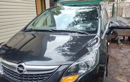 Opel Zafira C рестайлинг, 2013 год, 1 220 000 рублей, 5 фотография