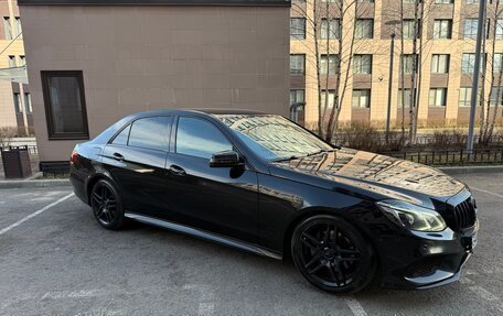 Mercedes-Benz E-Класс, 2013 год, 1 650 000 рублей, 4 фотография