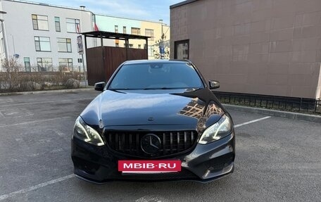 Mercedes-Benz E-Класс, 2013 год, 1 650 000 рублей, 3 фотография