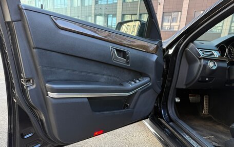 Mercedes-Benz E-Класс, 2013 год, 1 650 000 рублей, 19 фотография