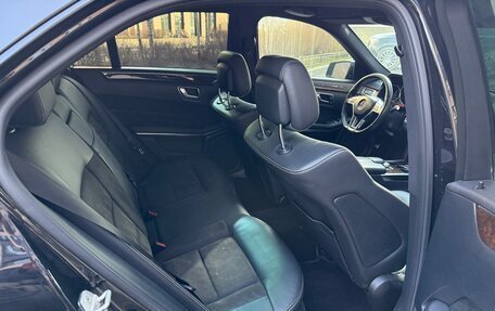 Mercedes-Benz E-Класс, 2013 год, 1 650 000 рублей, 21 фотография