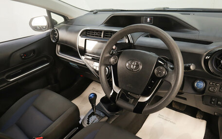 Toyota Aqua I, 2020 год, 1 399 000 рублей, 11 фотография