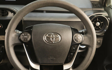 Toyota Aqua I, 2020 год, 1 399 000 рублей, 13 фотография