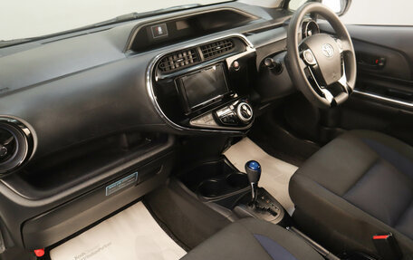 Toyota Aqua I, 2020 год, 1 399 000 рублей, 9 фотография