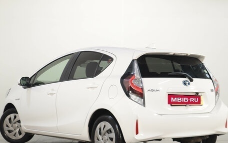 Toyota Aqua I, 2020 год, 1 399 000 рублей, 7 фотография