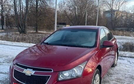 Chevrolet Cruze II, 2011 год, 650 000 рублей, 1 фотография