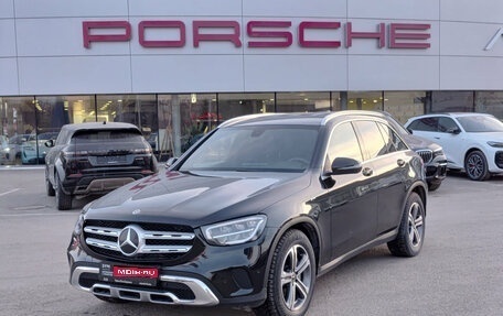 Mercedes-Benz GLC, 2020 год, 4 000 000 рублей, 1 фотография