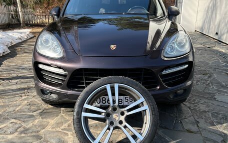 Porsche Cayenne III, 2011 год, 2 650 000 рублей, 1 фотография