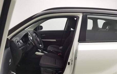 Suzuki Vitara II рестайлинг, 2017 год, 993 000 рублей, 15 фотография