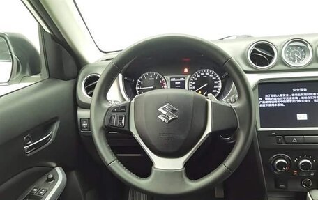 Suzuki Vitara II рестайлинг, 2017 год, 993 000 рублей, 14 фотография