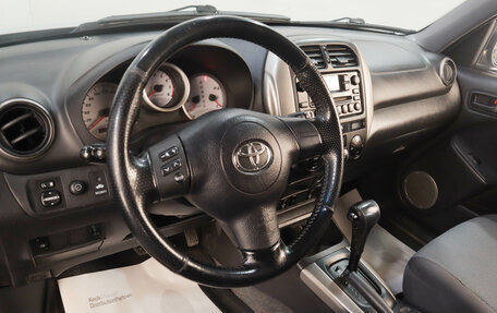 Toyota RAV4, 2004 год, 799 000 рублей, 9 фотография