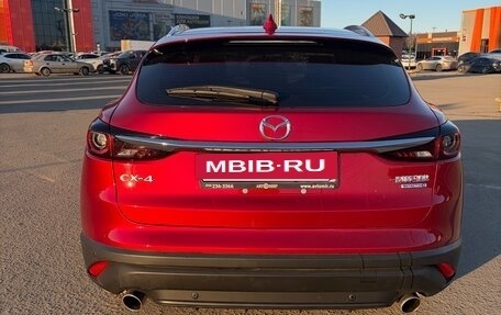 Mazda CX-4, 2023 год, 2 600 000 рублей, 3 фотография