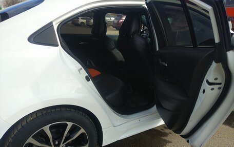 Toyota Corolla, 2022 год, 1 920 000 рублей, 9 фотография