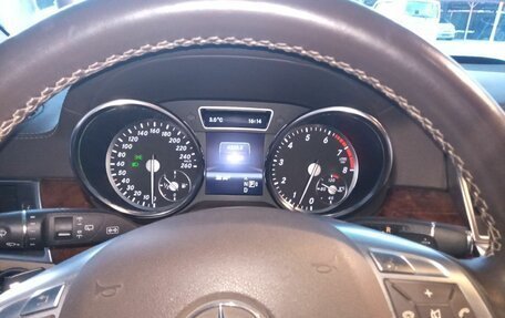 Mercedes-Benz M-Класс, 2012 год, 2 400 000 рублей, 6 фотография