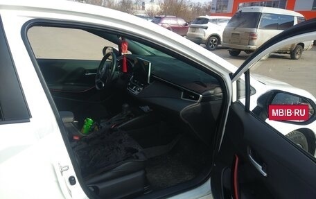 Toyota Corolla, 2022 год, 1 920 000 рублей, 10 фотография