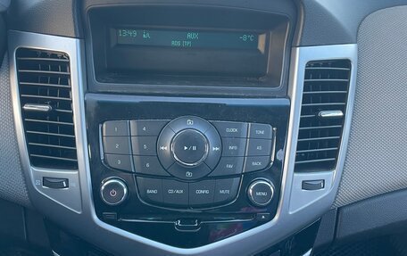 Chevrolet Cruze II, 2011 год, 650 000 рублей, 8 фотография