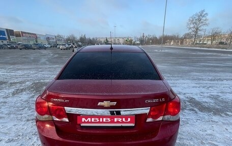 Chevrolet Cruze II, 2011 год, 650 000 рублей, 4 фотография