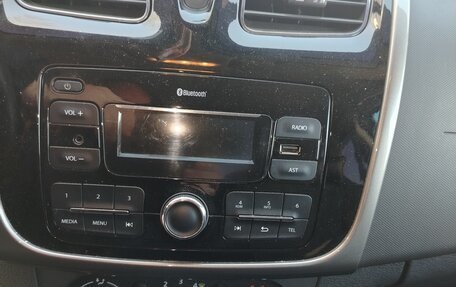 Renault Logan II, 2019 год, 1 220 000 рублей, 9 фотография