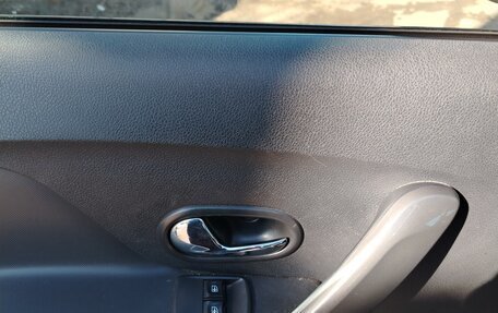 Renault Logan II, 2019 год, 1 220 000 рублей, 8 фотография