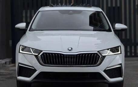 Skoda Octavia IV, 2022 год, 2 250 000 рублей, 5 фотография