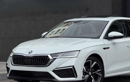 Skoda Octavia IV, 2022 год, 2 250 000 рублей, 7 фотография