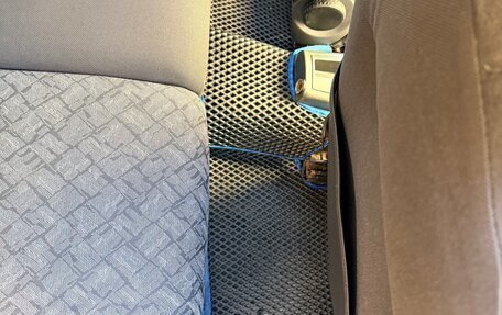 Ford Focus IV, 2001 год, 215 000 рублей, 19 фотография