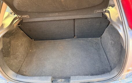 Ford Focus IV, 2001 год, 215 000 рублей, 20 фотография