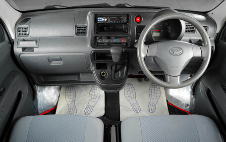 Daihatsu Hijet X, 2010 год, 569 000 рублей, 13 фотография