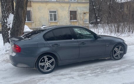 BMW 3 серия, 2008 год, 810 000 рублей, 13 фотография