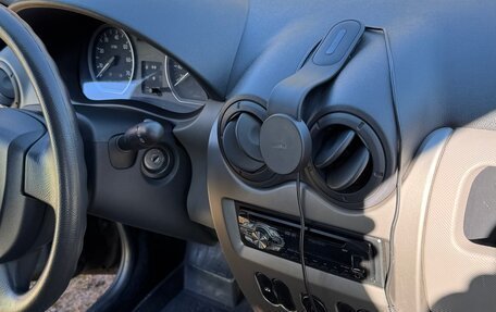 Renault Sandero I, 2012 год, 750 000 рублей, 22 фотография