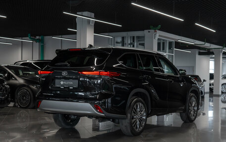 Toyota Highlander, 2026 год, 6 100 000 рублей, 5 фотография