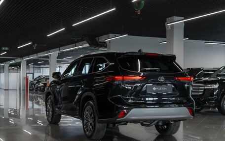 Toyota Highlander, 2026 год, 6 100 000 рублей, 4 фотография