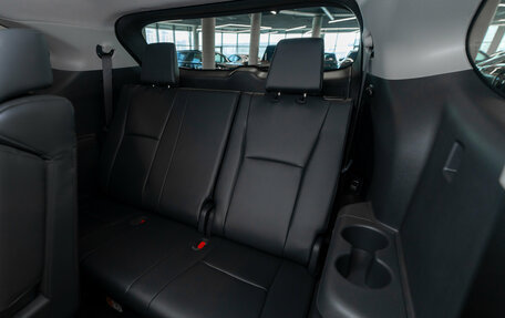 Toyota Highlander, 2026 год, 6 100 000 рублей, 15 фотография