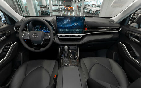 Toyota Highlander, 2026 год, 6 100 000 рублей, 8 фотография