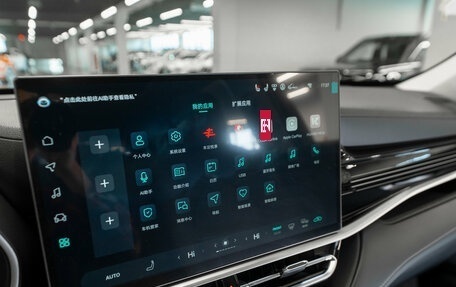 Toyota Highlander, 2026 год, 6 100 000 рублей, 27 фотография