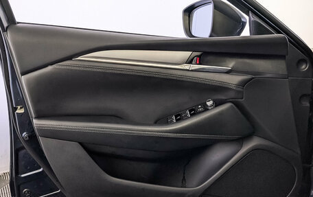 Mazda 6, 2020 год, 2 430 000 рублей, 19 фотография