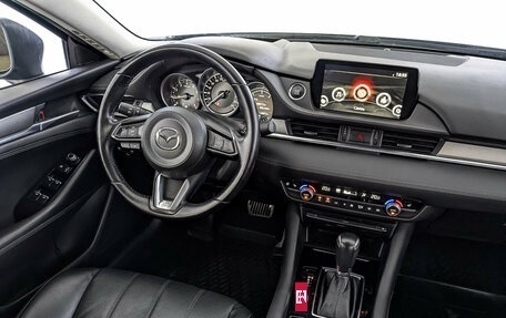 Mazda 6, 2020 год, 2 430 000 рублей, 30 фотография