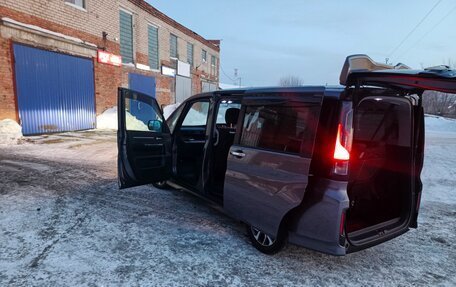 Honda Stepwgn IV, 2015 год, 11 фотография