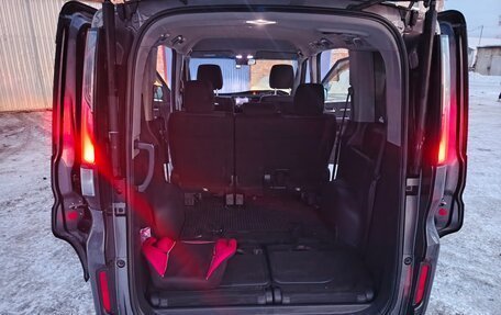 Honda Stepwgn IV, 2015 год, 13 фотография