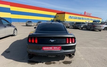Ford Mustang VI рестайлинг, 2016 год, 1 650 000 рублей, 6 фотография