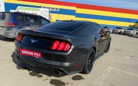 Ford Mustang VI рестайлинг, 2016 год, 1 650 000 рублей, 5 фотография