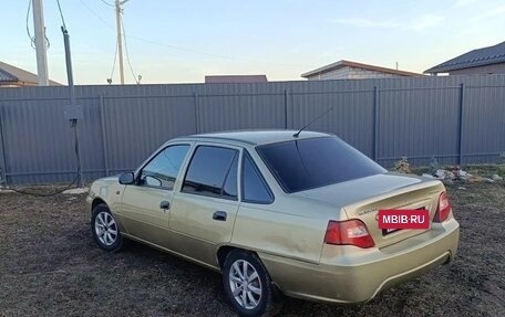 Daewoo Nexia I рестайлинг, 2011 год, 145 000 рублей, 3 фотография