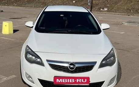 Opel Astra J, 2012 год, 649 999 рублей, 7 фотография