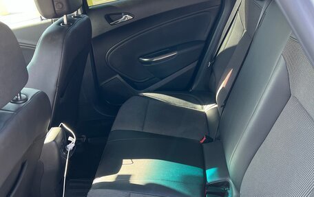 Opel Astra J, 2012 год, 649 999 рублей, 24 фотография