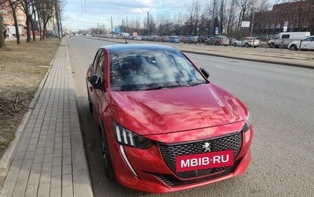 Peugeot 208 II, 2021 год, 1 550 000 рублей, 8 фотография