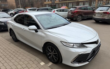 Toyota Camry, 2021 год, 4 100 000 рублей, 3 фотография
