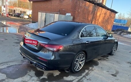Mercedes-Benz E-Класс, 2020 год, 5 400 000 рублей, 4 фотография